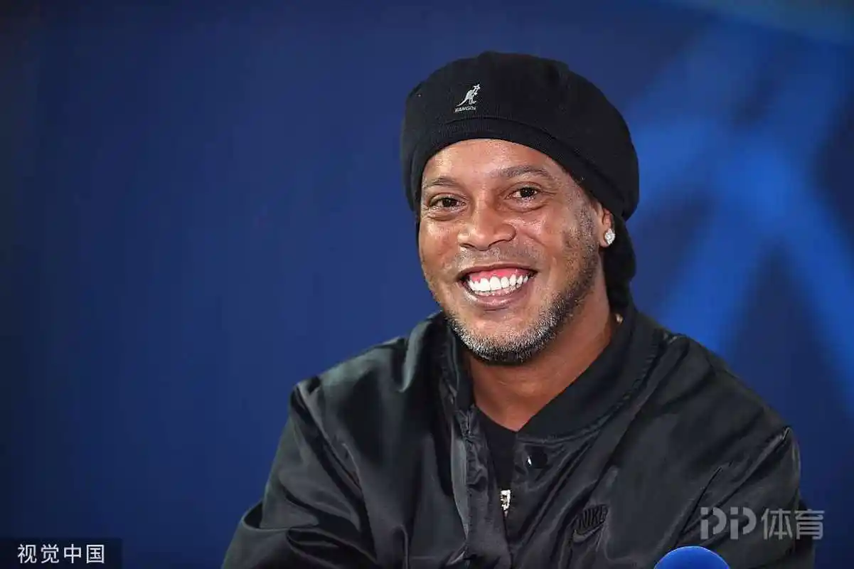 而失去悬念 而失去悬念